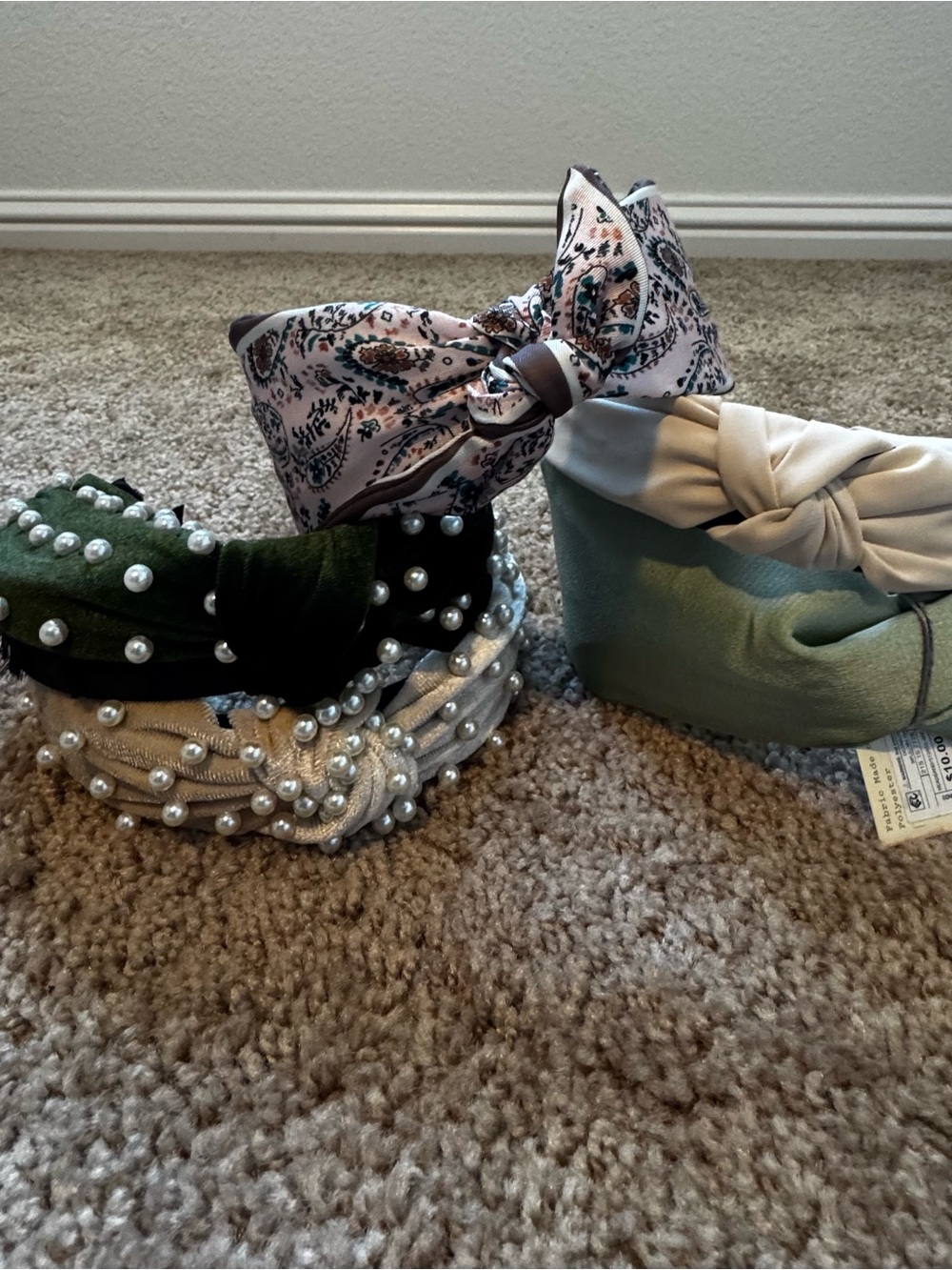Women’s Lot of 5 Fabric Headbands Beaded Knot Bow Paisley Green White Pearl